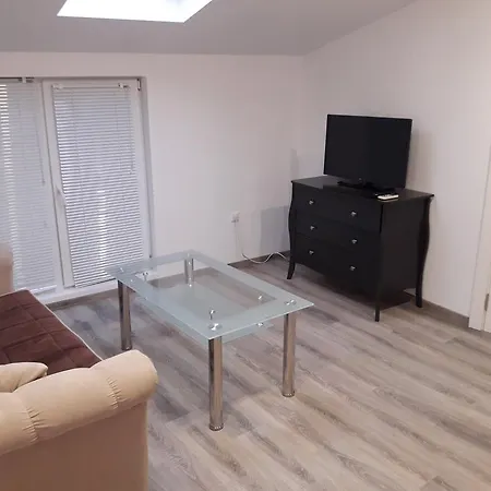 Varchev 2 Apartamento *