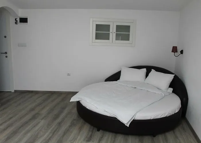 Varchev 2 Апартамент *